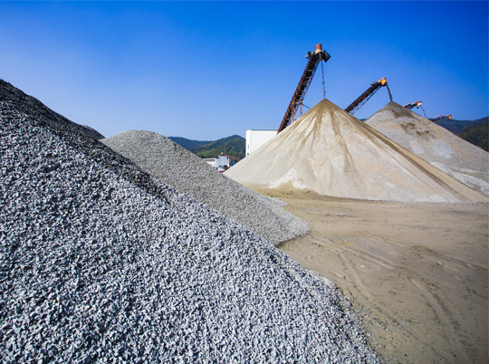 砂石骨料生產(chǎn)線的工藝流程及設(shè)備配置知多少？